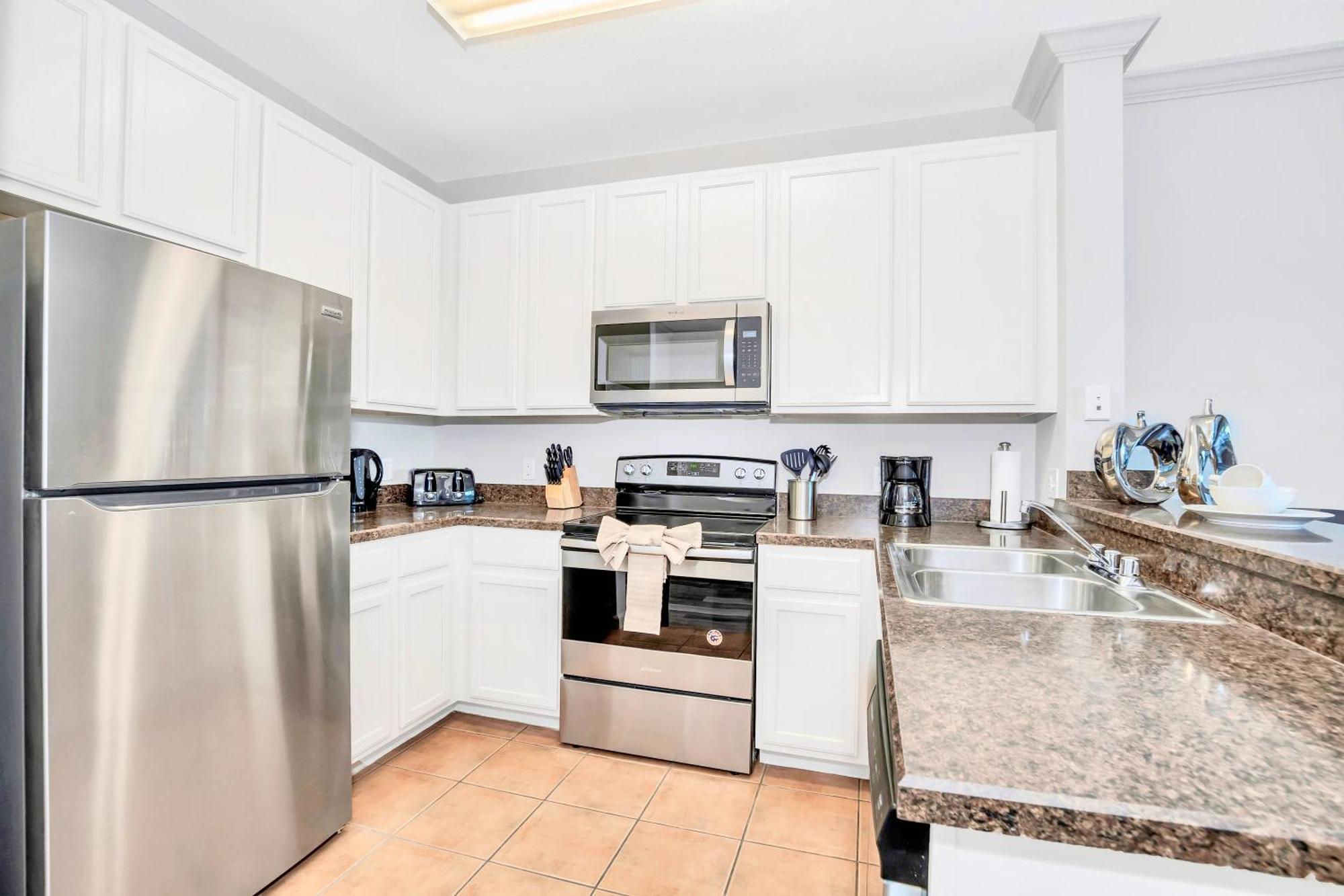 Modern 3Br Near Disney - Pool And Hot Tub! Orlando Exterior photo